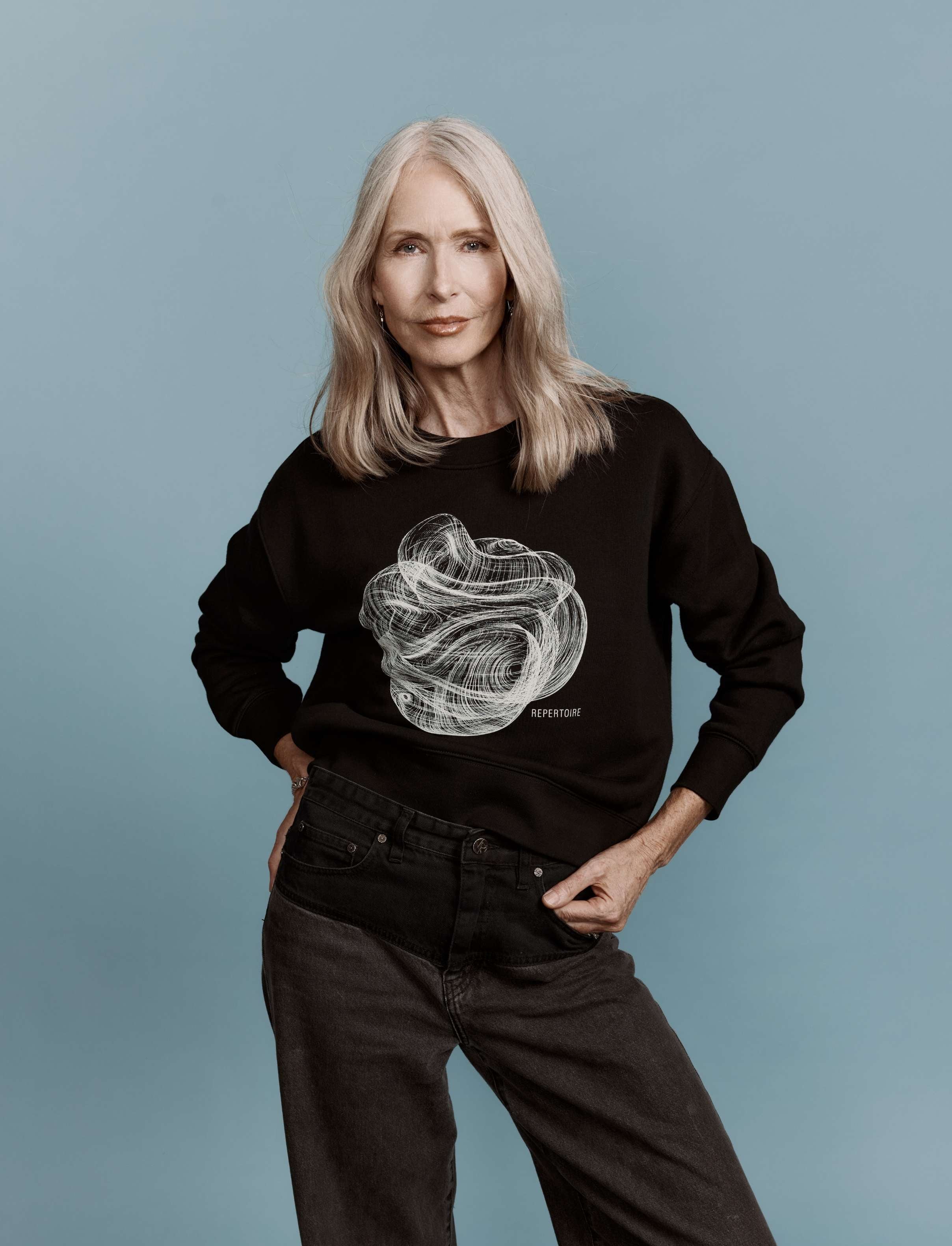 Repertoire Women’s Relax Crew