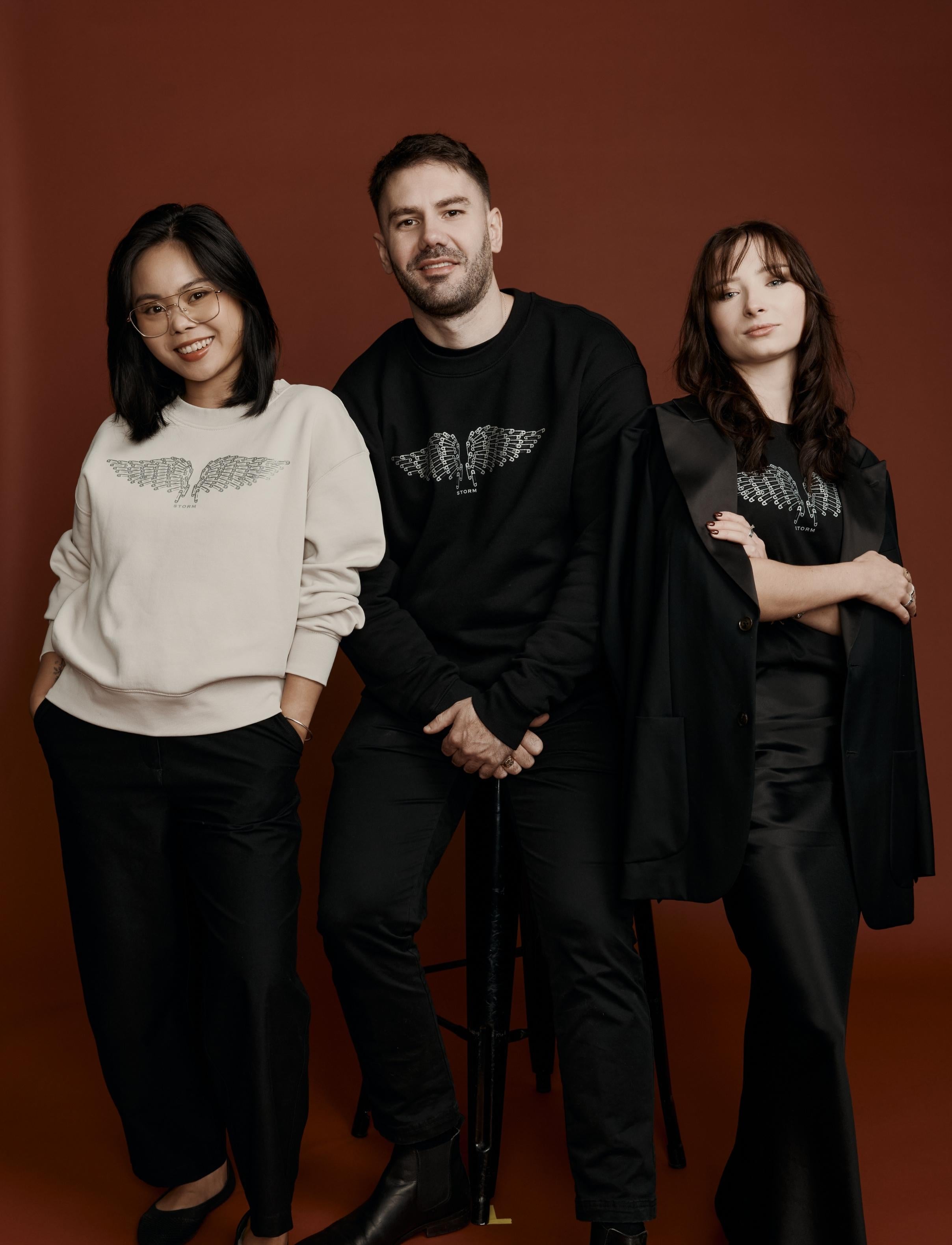 Storm Women’s Relax Crew