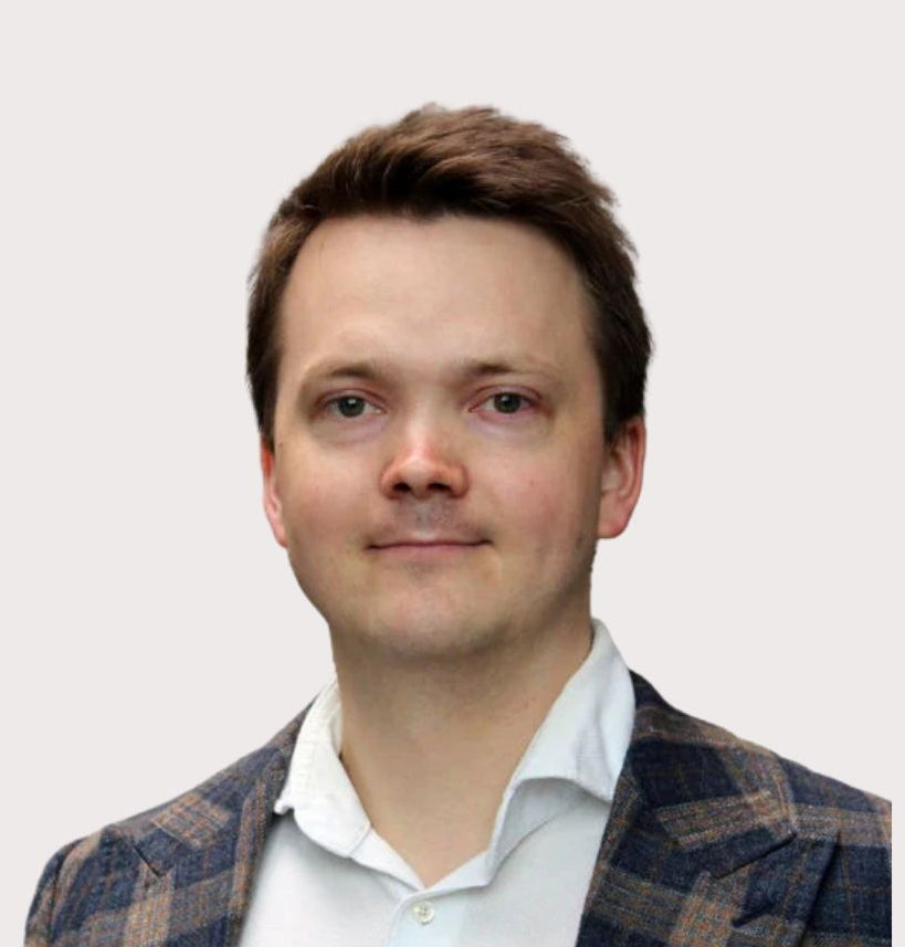 Dr Francis Hunter
