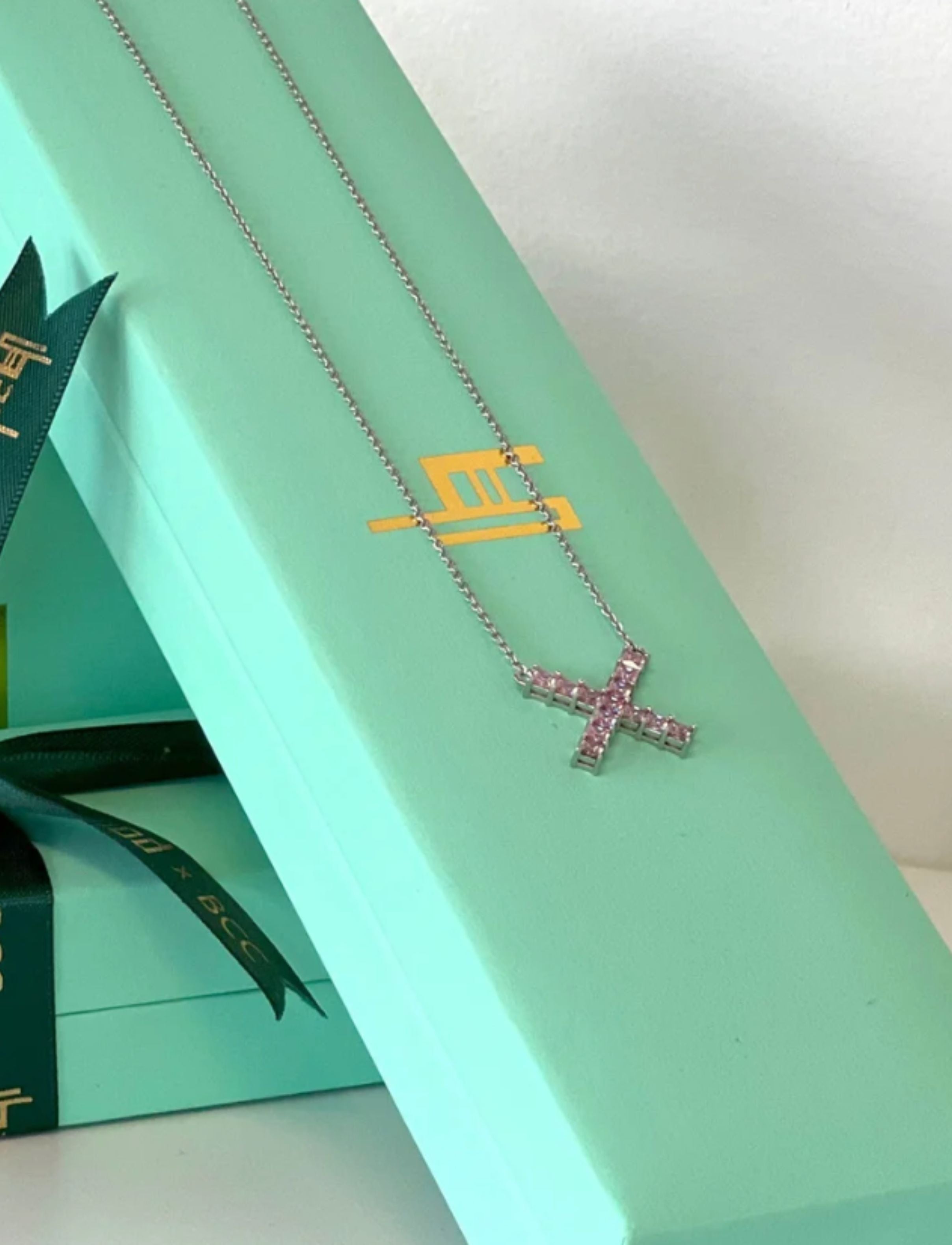 Kiss Pendant Necklace